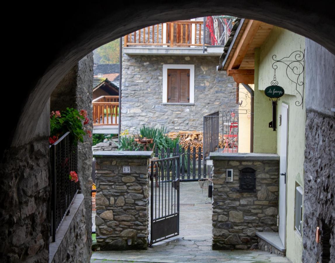 Hotel La Grange Aymavilles Esterno foto
